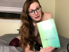 Young School Girl Masturbate On Webcam