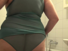 Busty Girlfriend Edita Displays Her Chubby Body