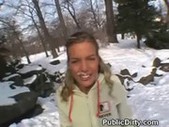 Cumshot facial in the snow 